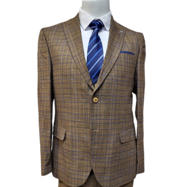 The Windsor Heritage Suit